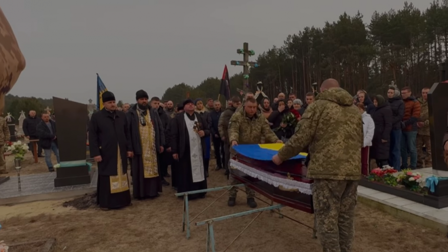 Загинув у бою на Харківщині: на Волині поховали Героя Анатолія Карпука