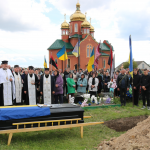 Захищав Україну з першого дня повномасштабного вторгнення: у Луцькому районі попрощалися з Героєм Леонідом Клехою