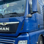 Судитимуть лучанина, який у вантажівці намагався переправити чоловіка до Польщі