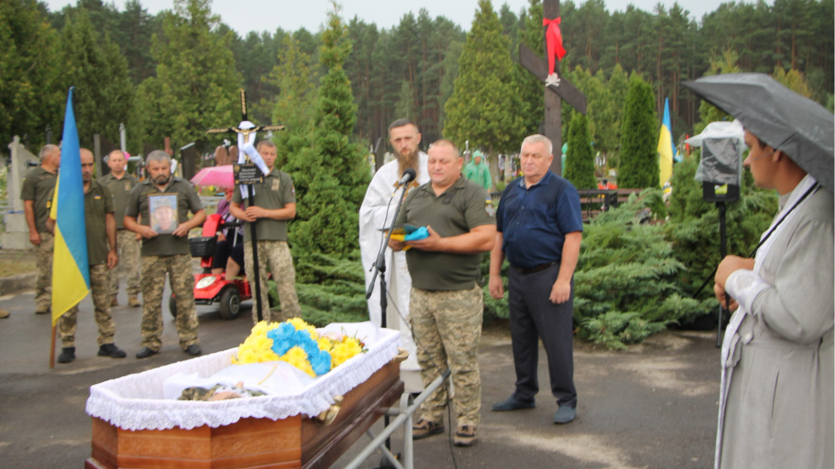 На Волині поховали військового Олександра Оксенюка, який боронив Україну на сході