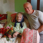 «Позаду майже цілий вік!» Найстаріша жителька села на Волині відзначила 95-річчя