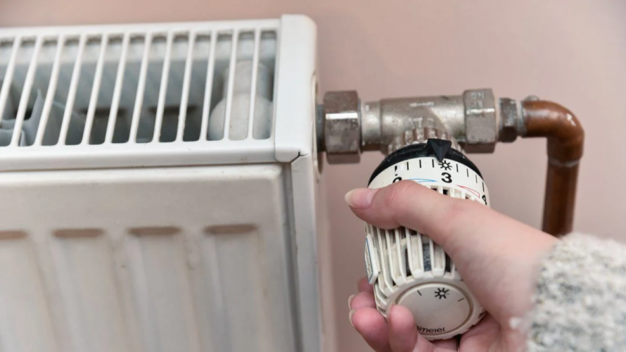 У Луцьку призупиняють опалювальний сезон