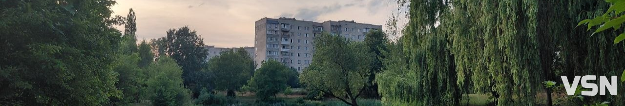 Як виглядає вечірній парк 900-річчя у Луцьку. Фоторепортаж