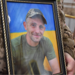 Загинув понад півтора року тому: у Луцьку попрощалися з Героєм Святославом Юзефчуком