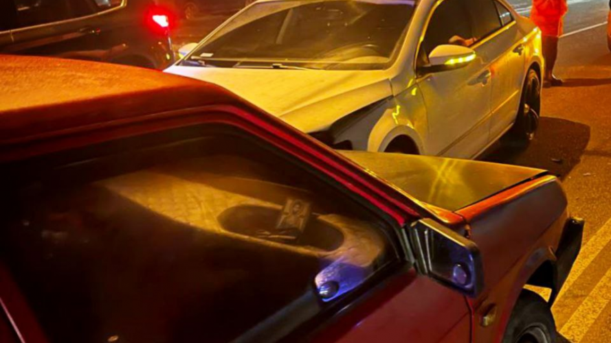У Луцьку п'яний водій «жигулів» протаранив на світлофорі «фольксваген»