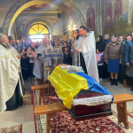 Прекрасний чоловік і батько, надійний побратим: на Волині поховали 29-річного захисника Миколу Півня