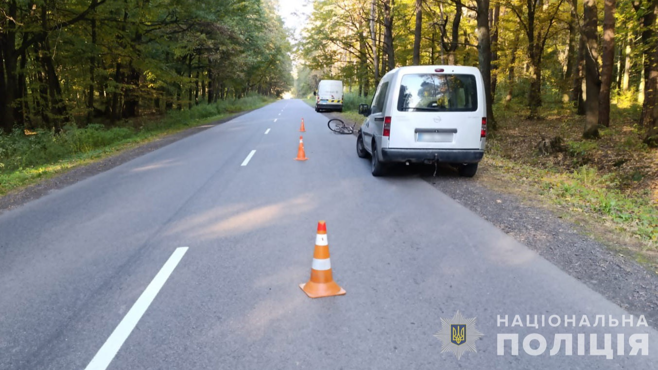 У Луцькому районі авто збило велосипедиста, він у лікарні