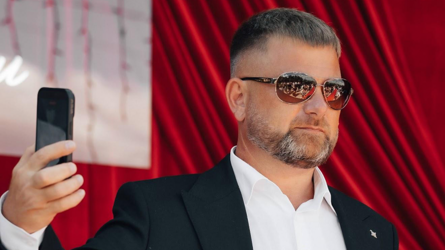 «Я не перемикаю ролі», – Олександр Князєв