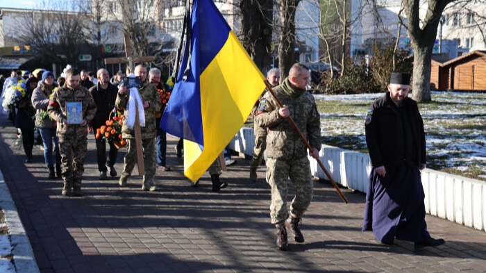 Луцьк прощається із захисниками України Андрієм Черняком і Артемом Петровським