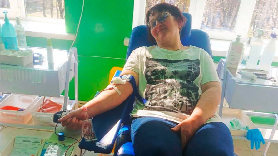 Мама шістьох дітей, яка рятує життя: волинянка стала донором для десятків людей
