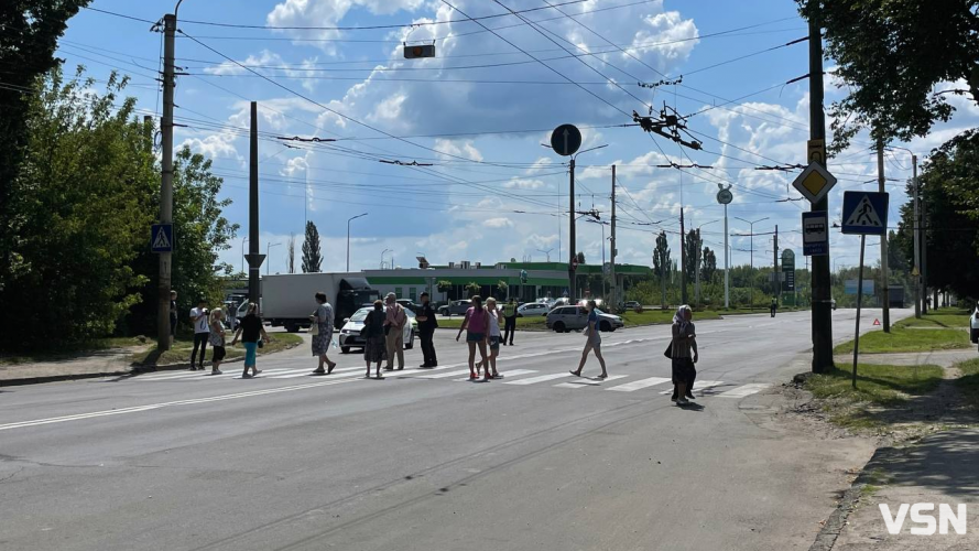 «Душать водою, світлом і газом»: протестувальники у Луцьку пояснили, чому перекрили дорогу