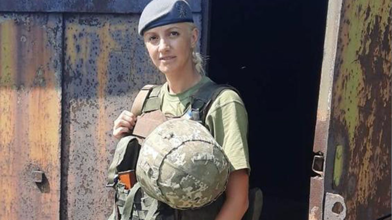 Медсестра Таміла з Рівненщини служить у 128 бригаді