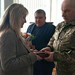 На Волині дружині загиблого воїна вручили державну нагороду