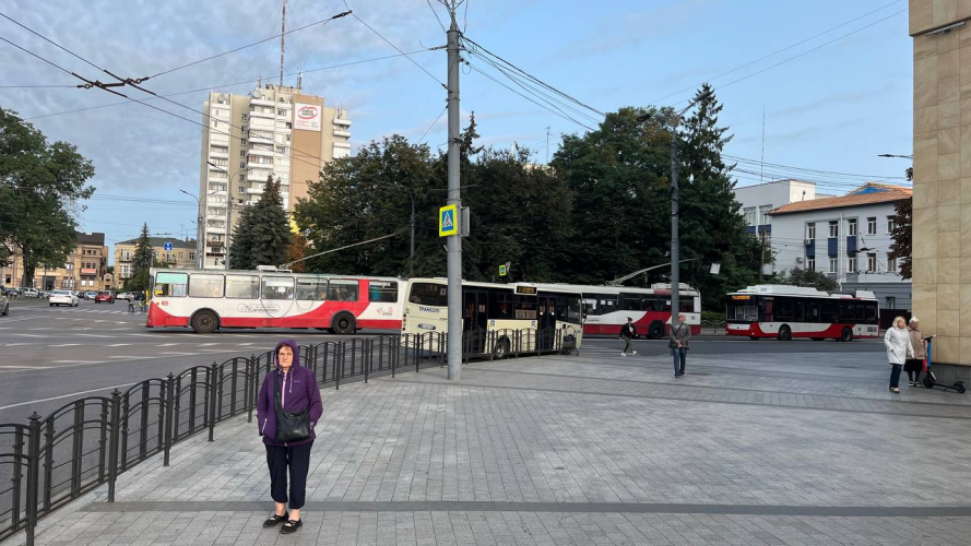 У центрі Луцька – тролейбусний колапс