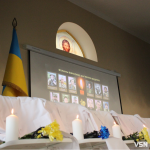«Мамо, я йду»: у Луцьку вшанували загиблих військових медиків