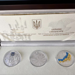 У Луцьку продають рідкісний набір срібних монет НБУ, який розкупили за лічені дні
