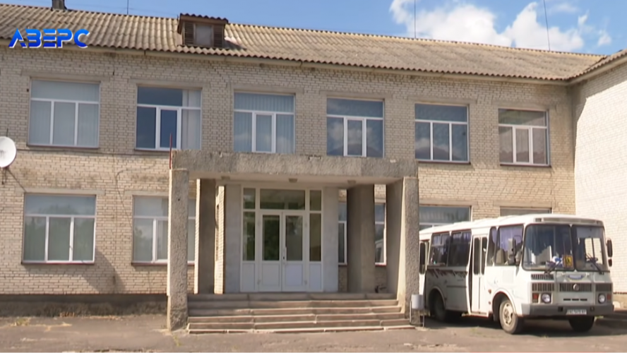 Скандал у школі на Волині: тиск на вчителів та працевлаштування родичів