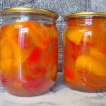 Кисло-солодкий маринований перець на зиму: дуже смачний рецепт