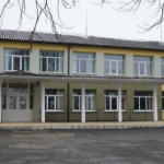 Поранив двох школярів: засудили неповнолітнього волинянина, який стріляв на території школи