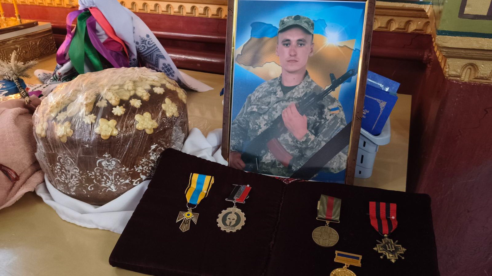 Навіки 35: на Волині в останню путь провели Героя Сергія Ющика