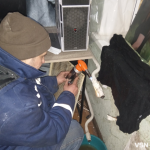 «Працювали до четвертої ранку, аби відновити опалення, але ворог знову ударив по ТЕЦ», - волинські комунальники про роботу на Київщині