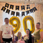 На Волині привітали 90-річну ювілярку, онук якої захищає Україну