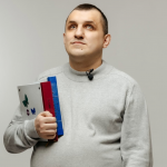 Творчість без меж: лучанин зібрав унікальну «базу знань» для митців з інвалідністю