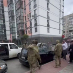 У Луцьку неповнолітні пошкодили службове авто ТЦК