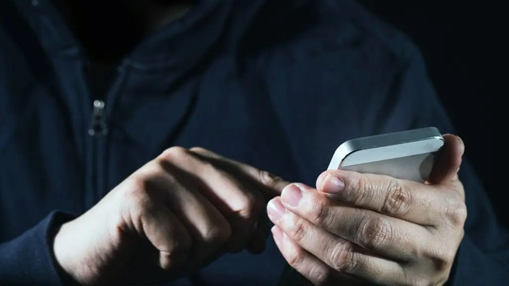 5 років тюрми за «знайдений» телефон: на Волині чоловіка засудили до реального строку