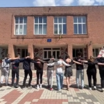 У Луцьку випускники відзняли зворушливе відеопрощання зі школою