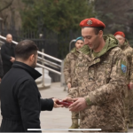 Воїн з Волині Олег Смага отримав державну нагороду від Президента України
