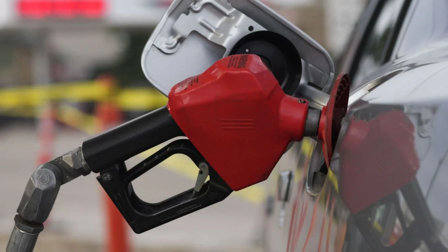 Що відбувається з двигуном, якщо заливати неякісне пальне