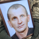 Казав «Воюватиму до Перемоги»: на Волині попрощалися із Героєм Юрієм Мельником, серце якого зупинилося на війні