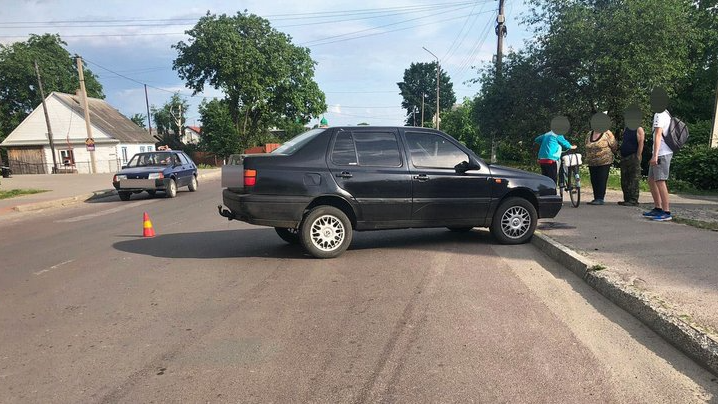 «Взяв дитину на руки й завіз у лікарню»: на Волині водій на смерть збив 7-річного хлопчика