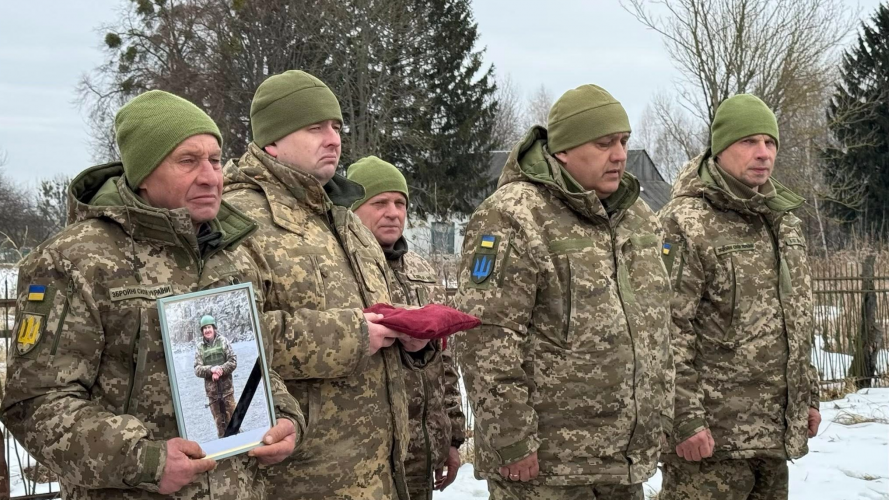 На Волині попрощалися з військовим Олегом Тимофіюком