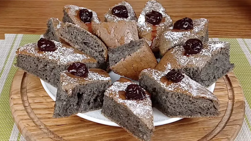 Простий рецепт пирога на кефірі з варенням  — ніжний та ароматний