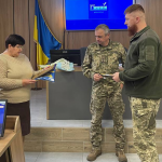Військовослужбовці з Волині отримали почесну нагороду від Сирського