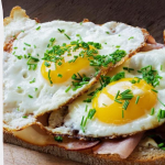 Не сало і не олія: на чому найкраще смажити яйця