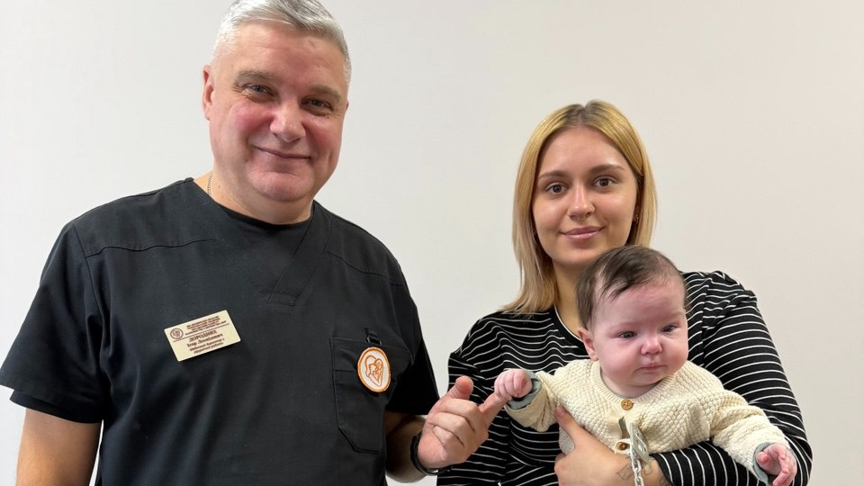 Стан був критичним: на Волині лікарі прооперували немовля з важкою вродженою вадою