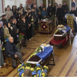 Луцьк у скорботі: місто попрощалося з Героями - Святославом Смалем та Михайлом Малкушем