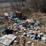 У Луцькому районі виявили масштабне сміттєзвалище