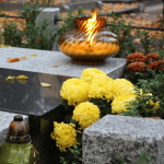 Запам’ятайте дати, щоб піти на цвинтар: коли поминальні дні у 2026 році